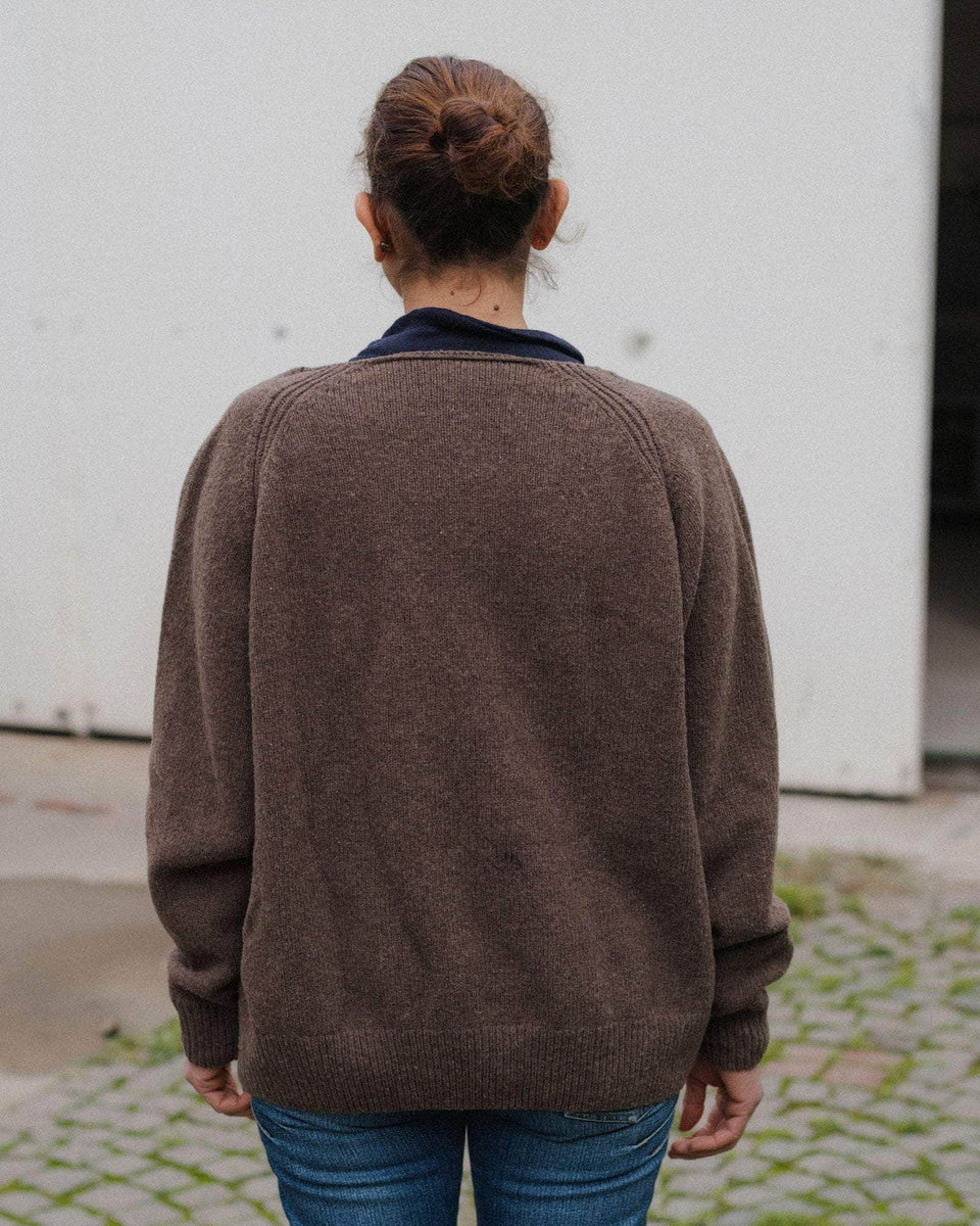 SOAR V NECK – MONTY