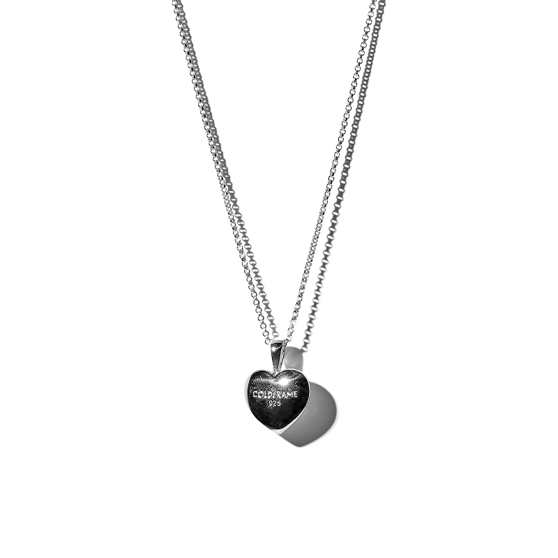 VERY VINTAGE SILVER HEART NECKLACE