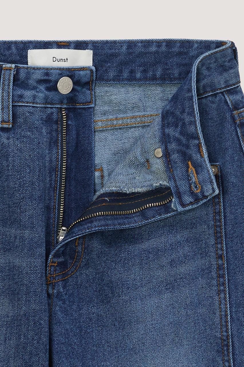 LINEAR STRAIGHT JEANS