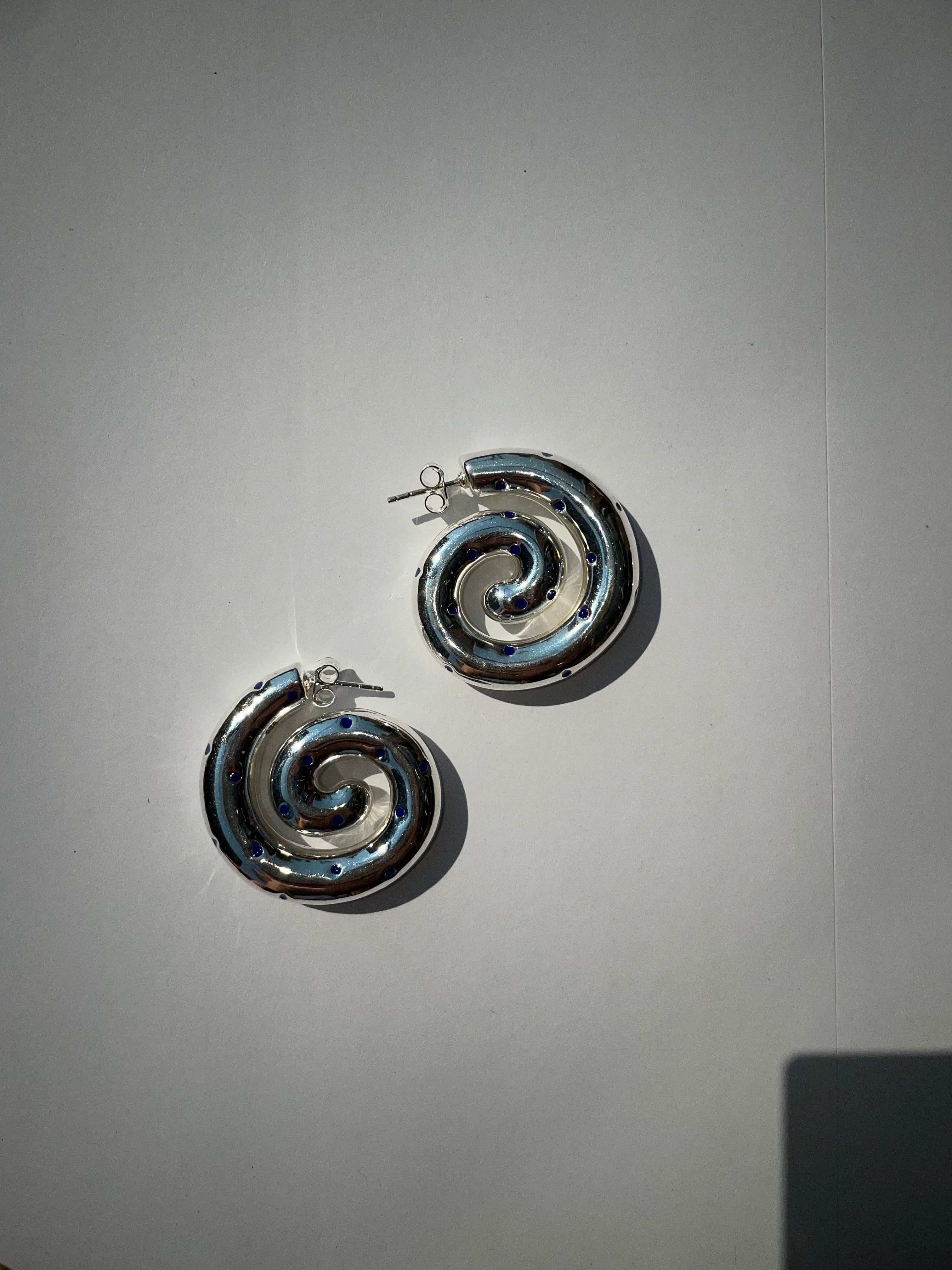 PUFFY SPIRAL POLKA DOT EARRINGS