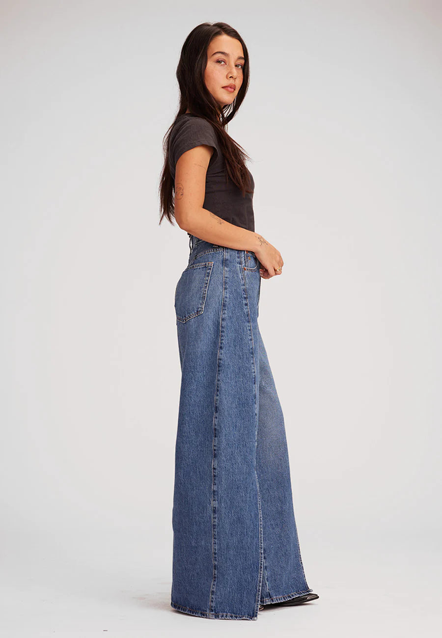 HANNA SPLIT LEG BARREL