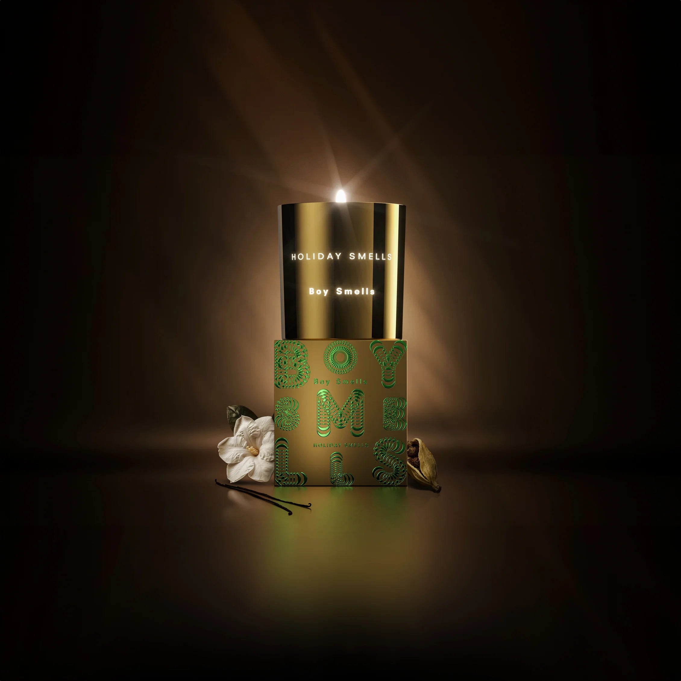 HOLIDAY SMELLS MAGNUM CANDLE