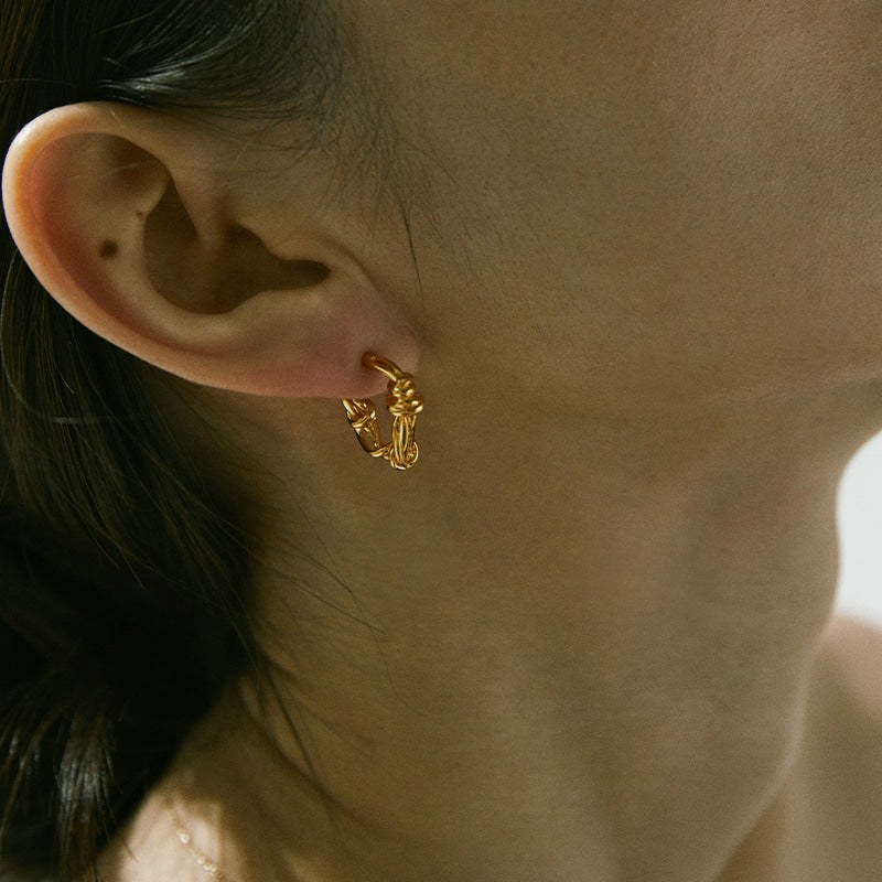 GOLD GORDIAN KNOT EARRINGS