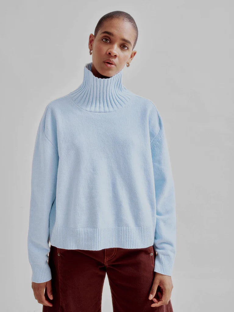 HIGHNECK SWEATER