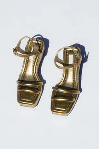 PUFFY PLATFORM SANDAL