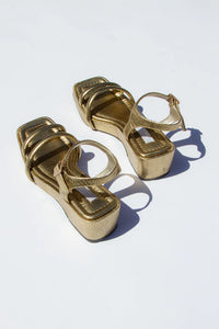 PUFFY PLATFORM SANDAL