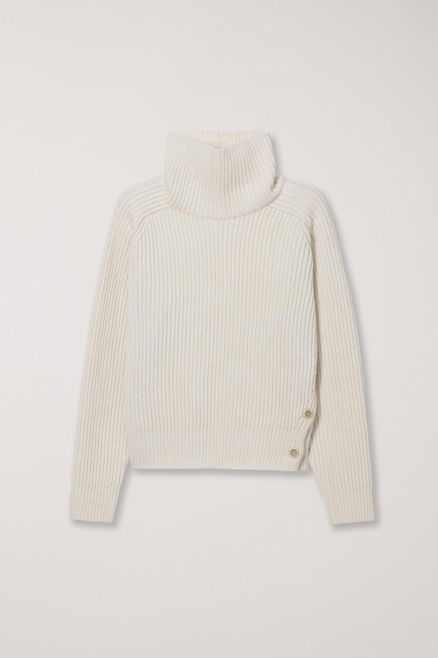 RIBBED TURTLENECK SWEATER