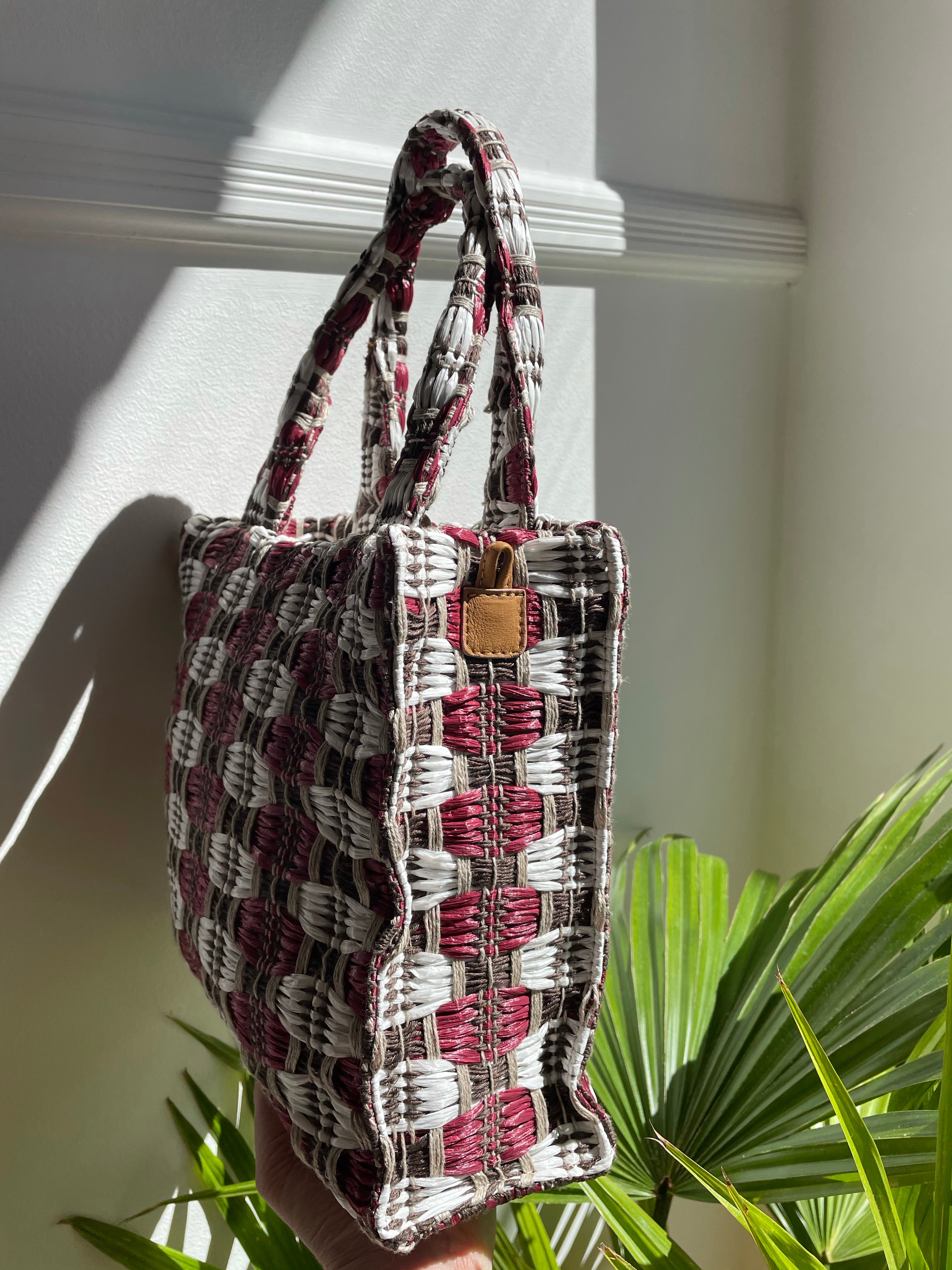 DON'T FORGET WOVEN TOTE